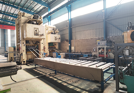 Welding and fabrication bay